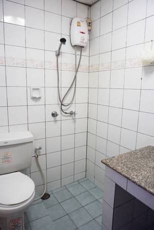 Imagen de la habitación del Hotel Sureena. Foto 12