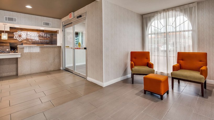 Imagen de los interiores del Hotel Surestay By Best Western Alexandria Airport. Foto 19