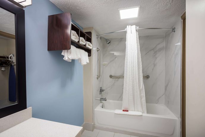 Imagen de la habitación del Hotel Surestay By Best Western Bardstown General Nelson. Foto 18