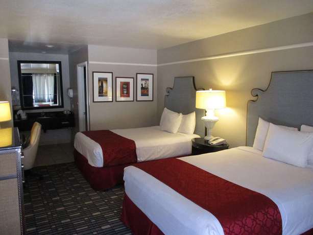 Imagen de la habitación del Hotel Surestay By Best Western Buena Park Anaheim. Foto 6