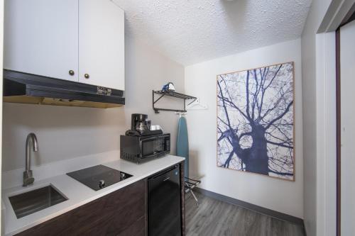 Imagen de la habitación del Hotel Surestay By Best Western Castlegar. Foto 10