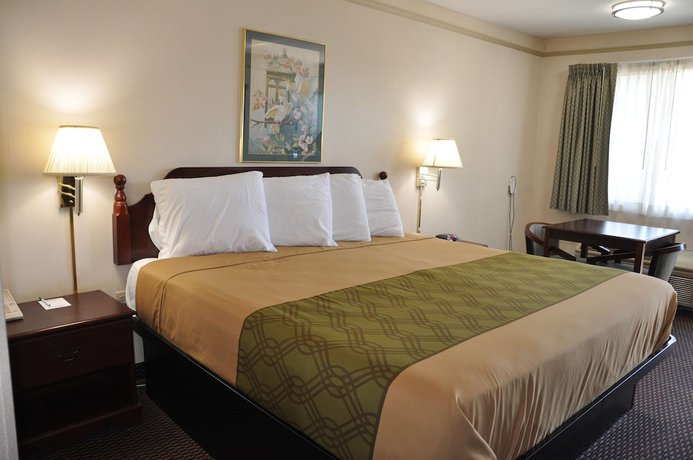 Imagen de la habitación del Hotel Surestay By Best Western Castro Valley. Foto 12
