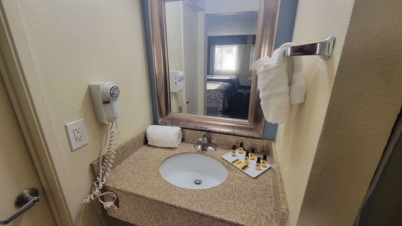 Imagen de la habitación del Hotel Surestay By Best Western Chula Vista San Diego Bay. Foto 6