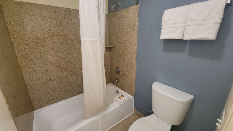 Imagen de la habitación del Hotel Surestay By Best Western Chula Vista San Diego Bay. Foto 10