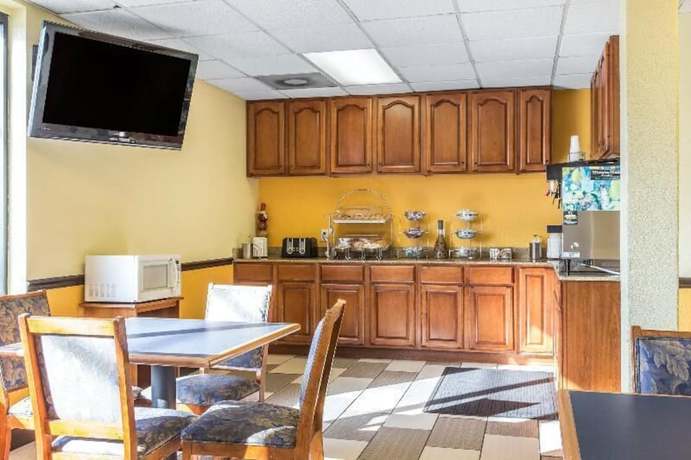 Imagen de los exteriores del Hotel Surestay By Best Western Columbus Downtown. Foto 16