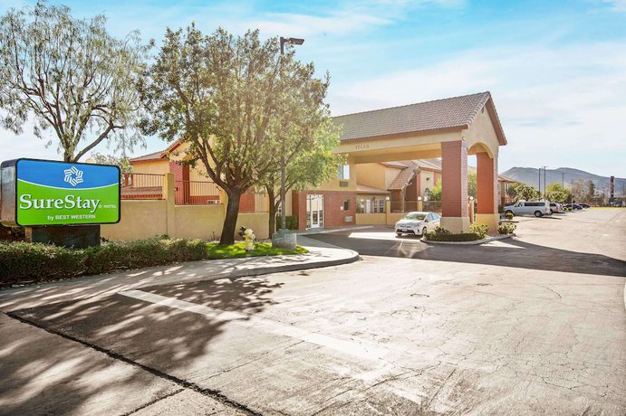 Imagen general del Hotel Surestay By Best Western Fontana. Foto 1