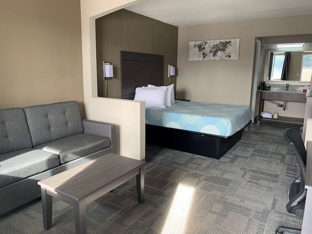 Imagen de la habitación del Hotel Surestay By Best Western Olathe. Foto 8