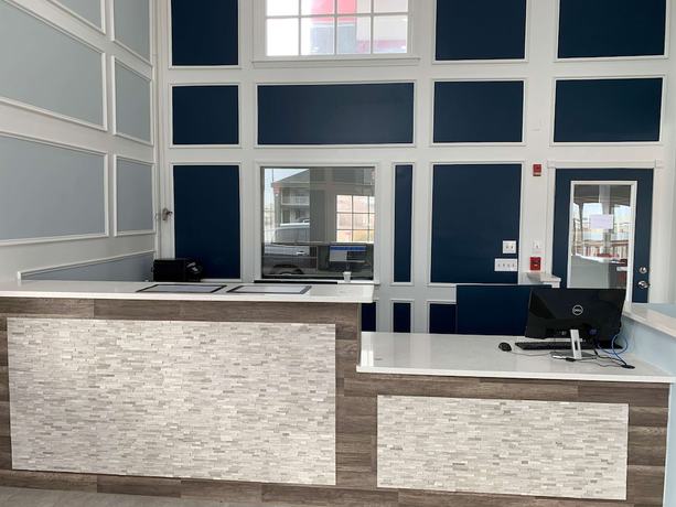 Imagen de los interiores del Hotel Surestay By Best Western Olathe. Foto 19