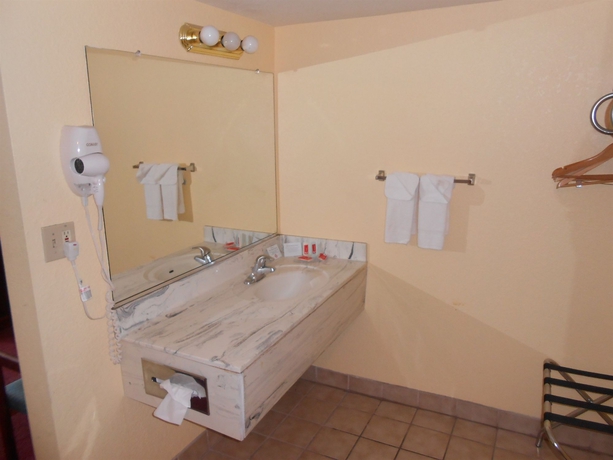 Imagen de la habitación del Hotel Surestay By Best Western Phoenix Airport. Foto 11