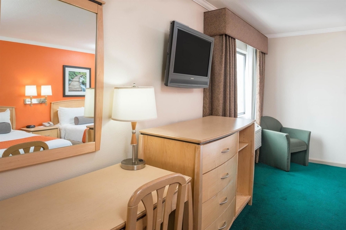 Imagen de la habitación del Hotel Surestay By Best Western San Francisco Marina District. Foto 3