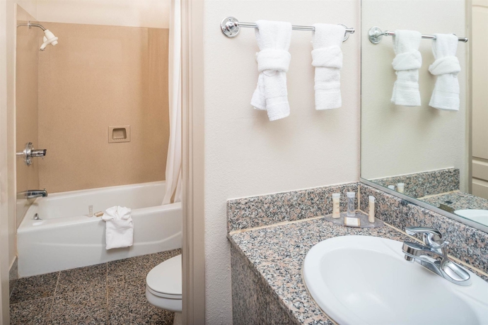 Imagen de la habitación del Hotel Surestay By Best Western San Francisco Marina District. Foto 6