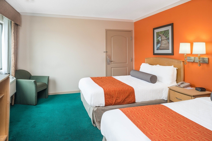 Imagen de la habitación del Hotel Surestay By Best Western San Francisco Marina District. Foto 10