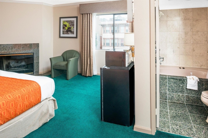 Imagen de la habitación del Hotel Surestay By Best Western San Francisco Marina District. Foto 12