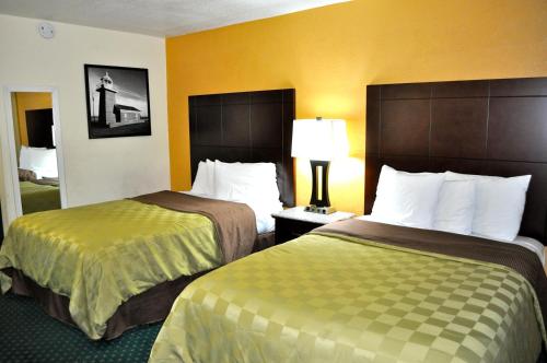 Imagen de la habitación del Hotel Surestay By Best Western Santa Cruz. Foto 6