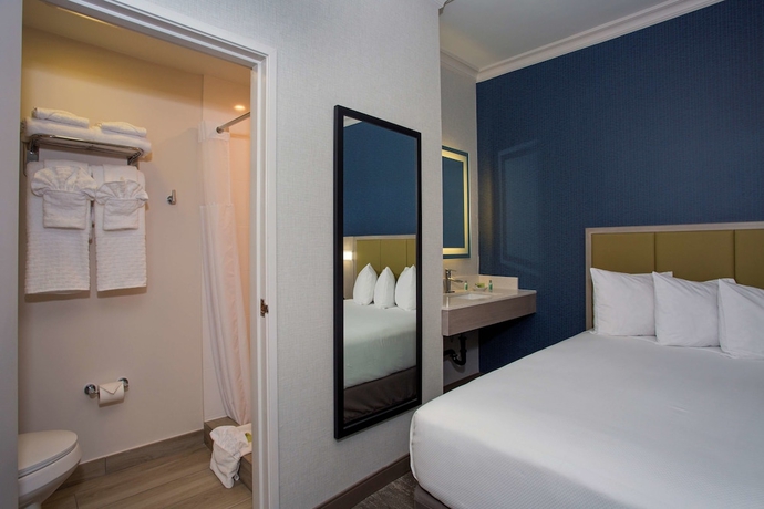 Imagen de la habitación del Hotel Surestay By Best Western Santa Monica. Foto 4