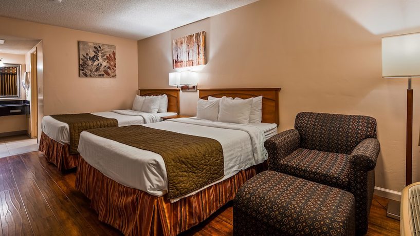 Imagen de la habitación del Hotel Surestay By Best Western Tehachapi. Foto 9