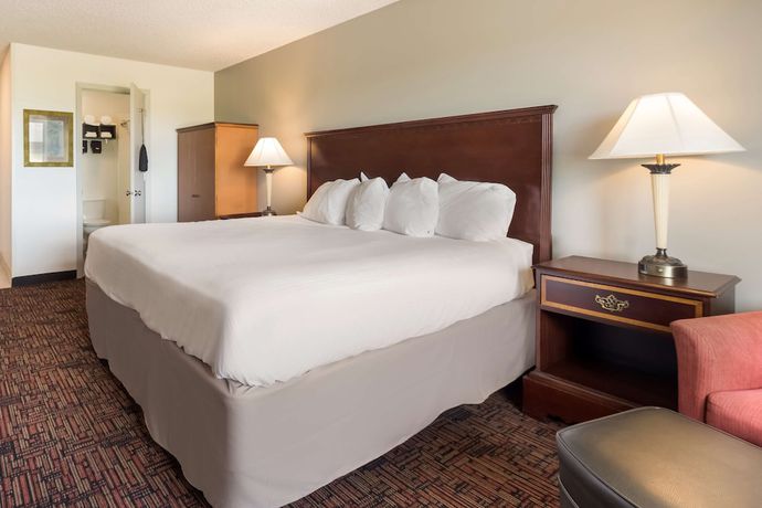 Imagen de la habitación del Hotel Surestay By Best Western Thomson, Thomson. Foto 14