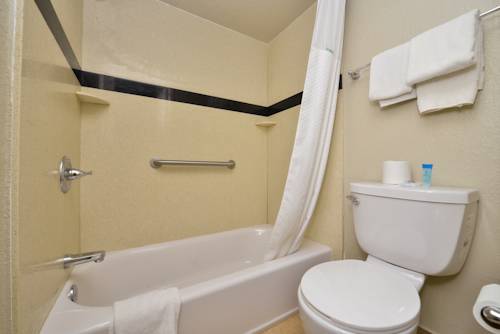 Imagen de la habitación del Hotel Surestay By Best Western Vallejo Napa Valley. Foto 6