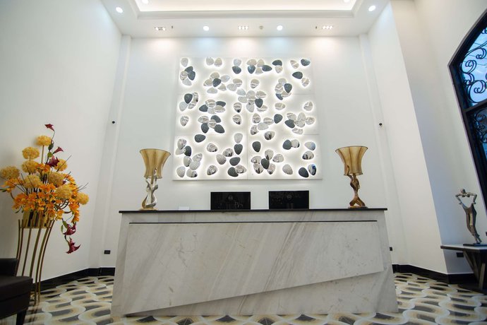 Imagen de los interiores del Hotel Surestay By Best Western Vientiane. Foto 15