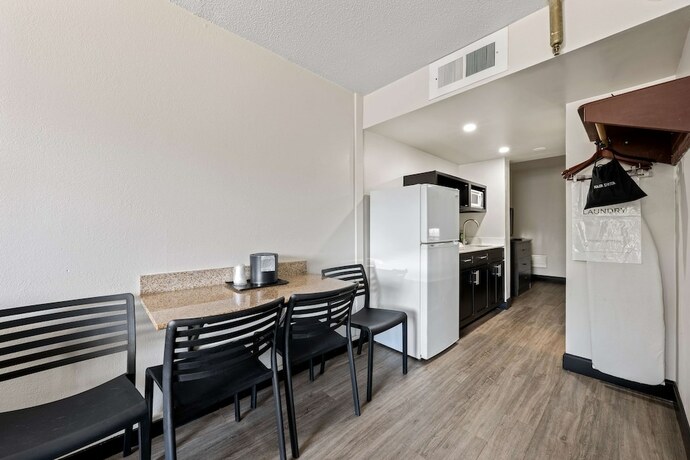 Imagen general del Hotel Surestay By Best Western Virginia Beach Royal Clipper. Foto 8