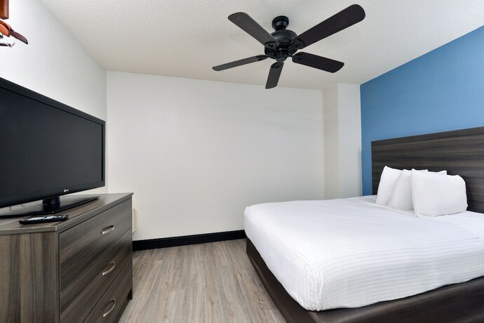 Imagen general del Hotel Surestay By Best Western Virginia Beach Royal Clipper. Foto 11