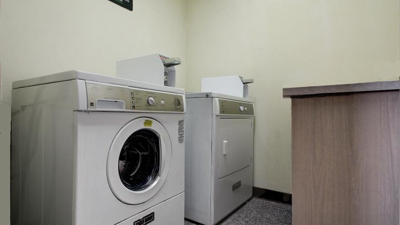 Imagen de los interiores del Hotel Surestay By Best Western Wells. Foto 16