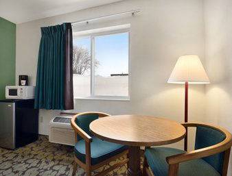 Imagen de la habitación del Hotel Surestay Plus By Best Western Bettendorf. Foto 9