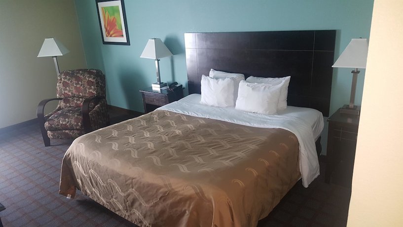 Imagen de la habitación del Hotel Surestay Plus By Best Western Blue Springs. Foto 12