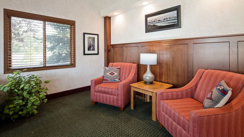 Imagen del bar/restaurante del Hotel Surestay Plus By Best Western Buffalo. Foto 2