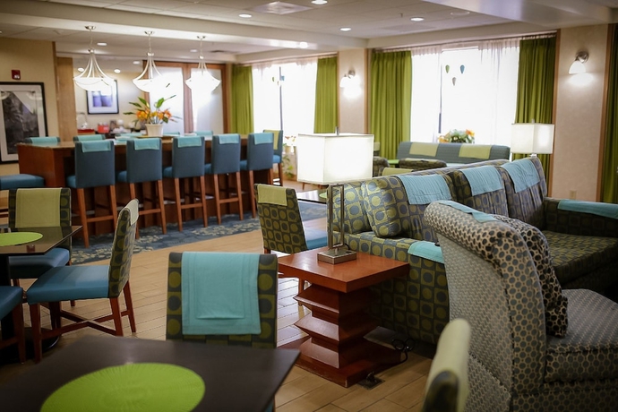 Imagen de los interiores del Hotel Surestay Plus By Best Western Cheyenne. Foto 17