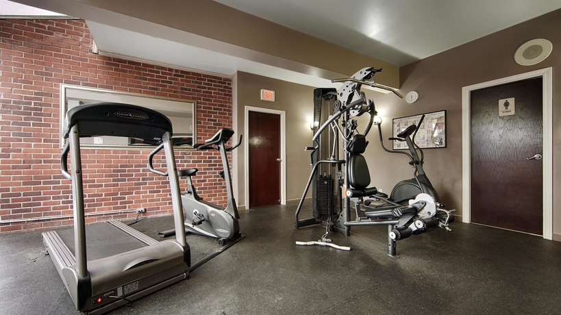 Imagen de los interiores del Hotel Surestay Plus By Best Western Coquitlam. Foto 9