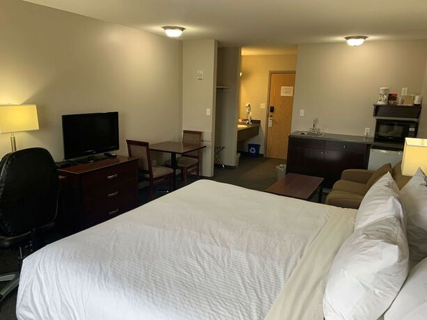 Imagen de la habitación del Hotel Surestay Plus By Best Western Hardisty. Foto 17