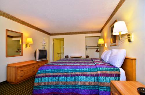 Imagen de la habitación del Hotel Surestay Plus By Best Western Hesperia. Foto 2