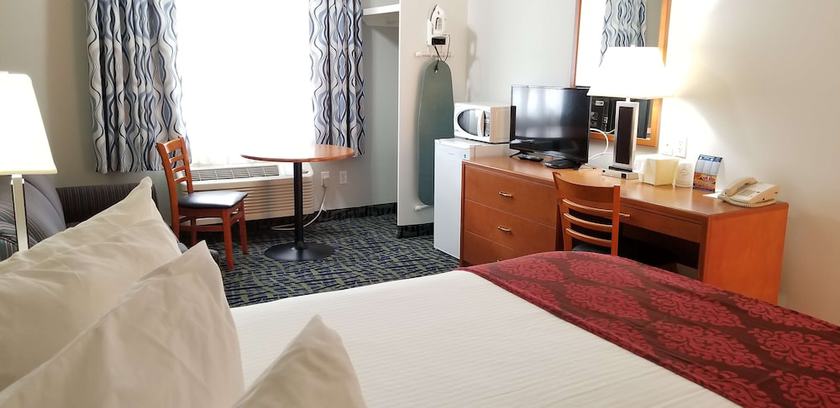 Imagen de la habitación del Hotel Surestay Plus By Best Western Lethbridge. Foto 4