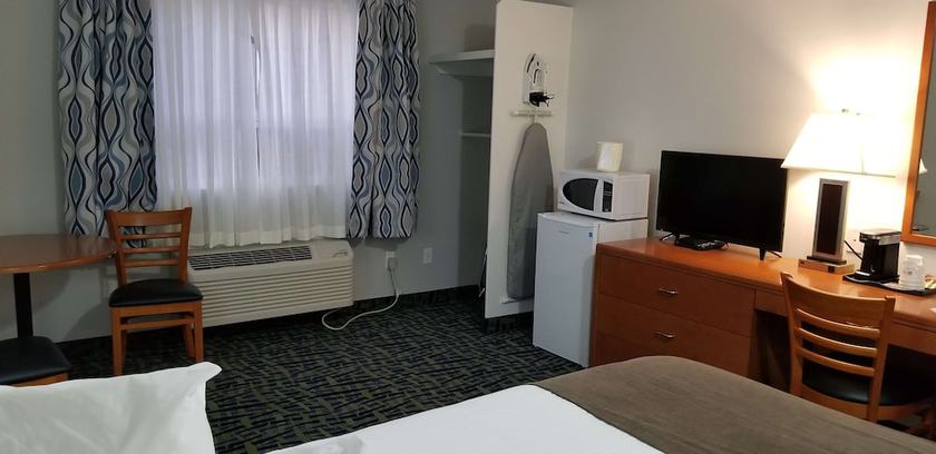 Imagen de la habitación del Hotel Surestay Plus By Best Western Lethbridge. Foto 5