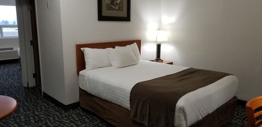 Imagen de la habitación del Hotel Surestay Plus By Best Western Lethbridge. Foto 7