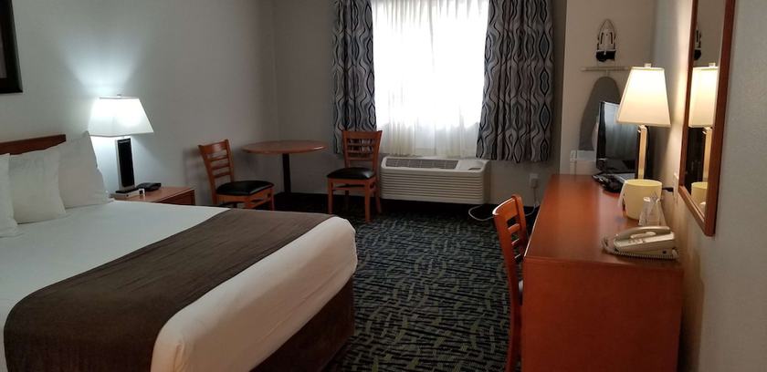Imagen de la habitación del Hotel Surestay Plus By Best Western Lethbridge. Foto 8