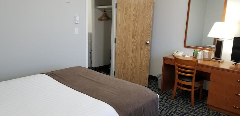 Imagen de la habitación del Hotel Surestay Plus By Best Western Lethbridge. Foto 12