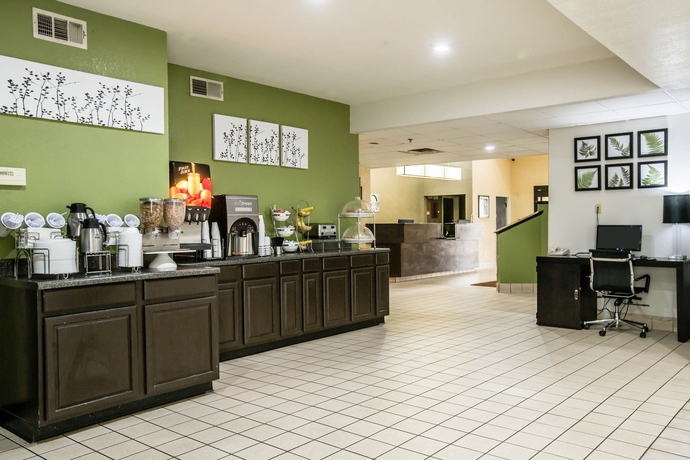 Imagen del bar/restaurante del Hotel Surestay Plus By Best Western Macon West. Foto 4