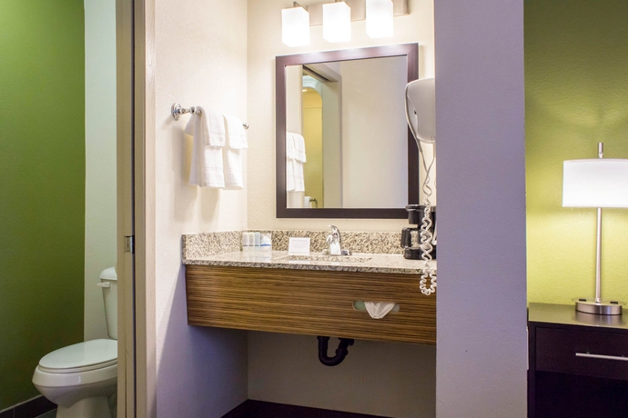 Imagen de la habitación del Hotel Surestay Plus By Best Western Mesa Superstition Springs. Foto 7