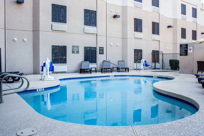 Imagen de la piscina del Hotel Surestay Plus By Best Western Mesa Superstition Springs. Foto 16