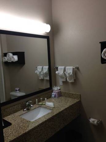 Imagen de la habitación del Hotel Surestay Plus By Best Western Owasso Tulsa North. Foto 2