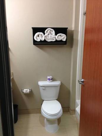 Imagen de la habitación del Hotel Surestay Plus By Best Western Owasso Tulsa North. Foto 6