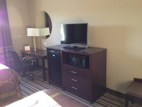 Imagen de la habitación del Hotel Surestay Plus By Best Western Owasso Tulsa North. Foto 7