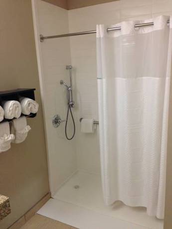 Imagen de la habitación del Hotel Surestay Plus By Best Western Owasso Tulsa North. Foto 9