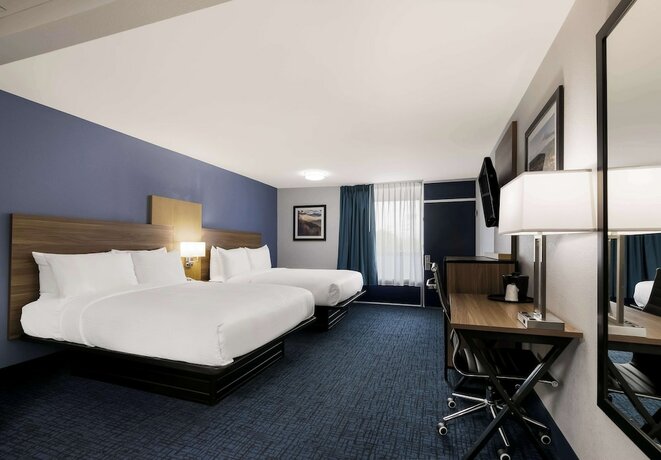 Imagen de la habitación del Hotel Surestay Plus By Best Western Pigeon Forge. Foto 13