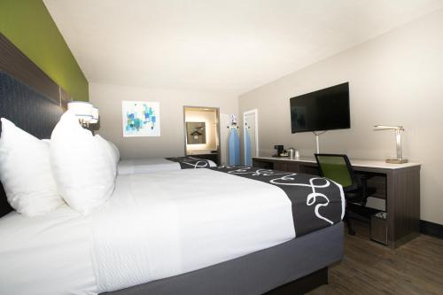 Imagen de la habitación del Hotel Surestay Plus By Best Western Point Richmond. Foto 6