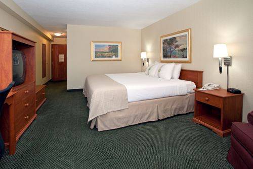 Imagen de la habitación del Hotel Surestay Plus By Best Western Price. Foto 6