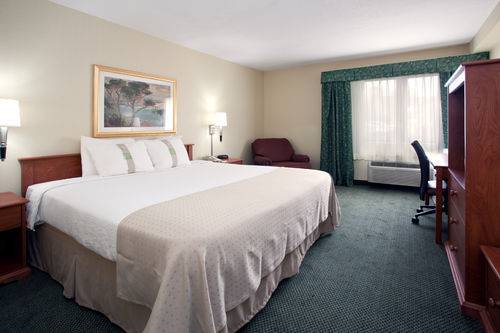 Imagen de la habitación del Hotel Surestay Plus By Best Western Price. Foto 8