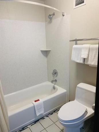 Imagen de la habitación del Hotel Surestay Plus By Best Western Redding. Foto 10